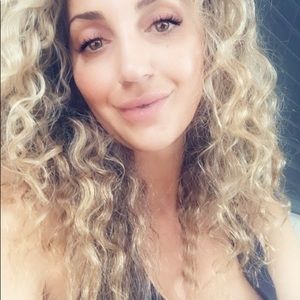 Meet your Posher, Tina